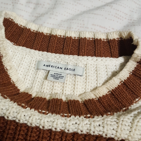 American Eagle cropped chunky knit sweater - Picture 3 of 3